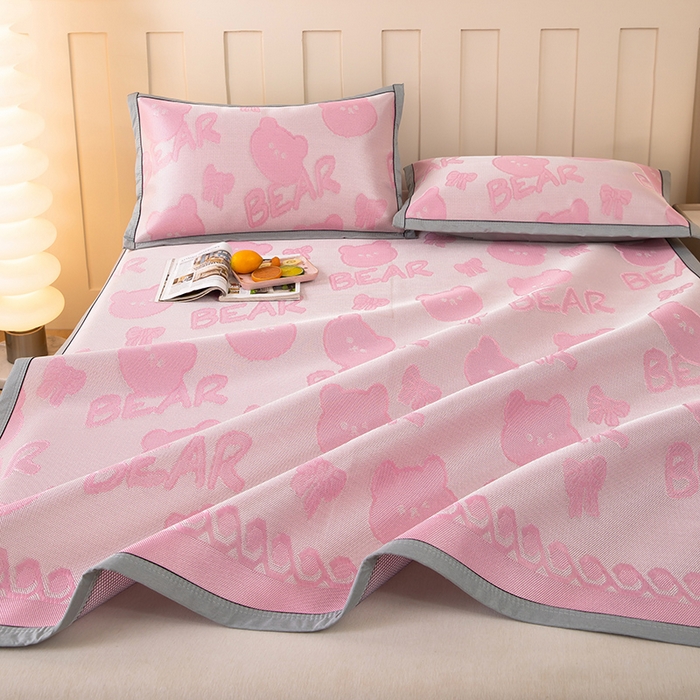 91家纺网 家纺一手货源 找家纺 莱家富 2025新款A类凉感提花冰丝凉席 快乐小熊-粉