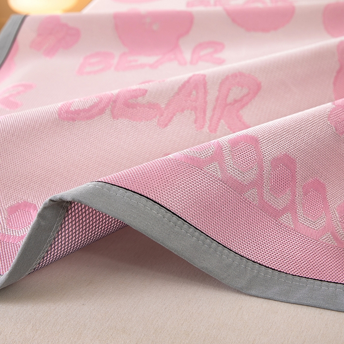 91家纺网 家纺一手货源 找家纺 莱家富 2025新款A类凉感提花冰丝凉席 快乐小熊-粉