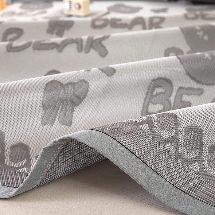 91家纺网 家纺一手货源 找家纺 莱家富 2025新款A类凉感提花冰丝凉席 快乐小熊-灰