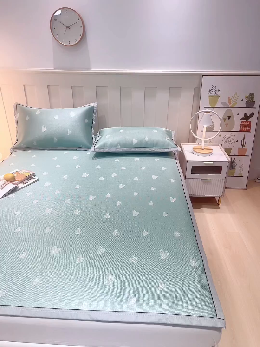 91家纺网 家纺一手货源 找家纺 莱家富 2025新款A类凉感提花冰丝凉席 心仪-绿