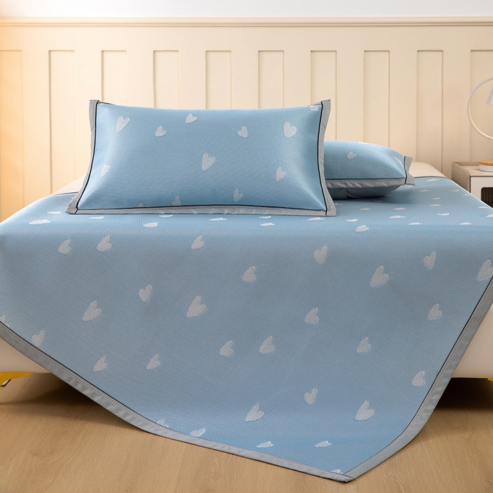 91家纺网 家纺一手货源 找家纺 莱家富 2025新款A类凉感提花冰丝凉席 心仪-天蓝