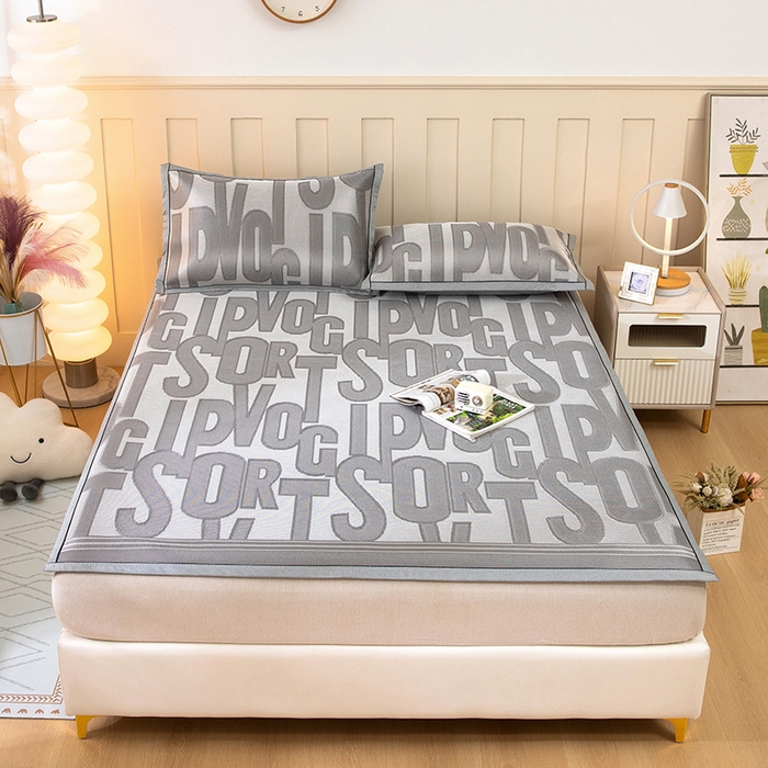 91家纺网 家纺一手货源 找家纺 莱家富 2025新款A类凉感提花冰丝凉席 字母涂鸦-灰