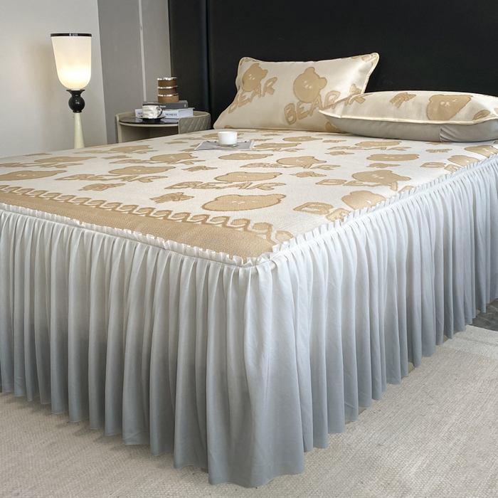 91家纺网 家纺一手货源 找家纺 莱家富 2025新款A类凉感提花冰丝凉席床裙款 快乐小熊-奶咖