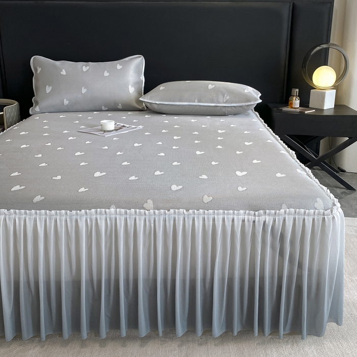 91家纺网 家纺一手货源 找家纺 莱家富 2025新款A类凉感提花冰丝凉席床裙款 心仪-灰