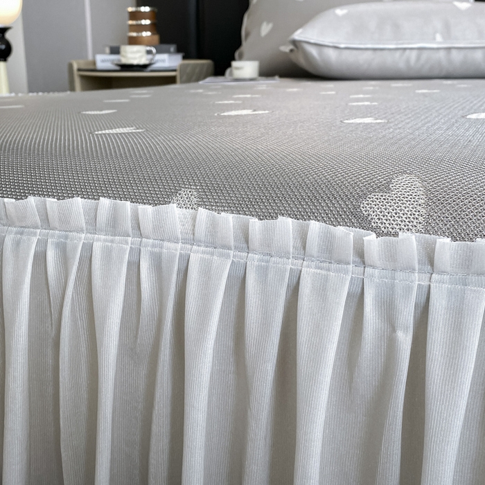 91家纺网 家纺一手货源 找家纺 莱家富 2025新款A类凉感提花冰丝凉席床裙款 心仪-灰