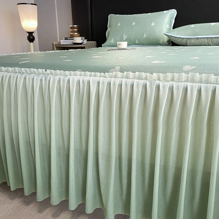 91家纺网 家纺一手货源 找家纺 莱家富 2025新款A类凉感提花冰丝凉席床裙款 心仪-绿