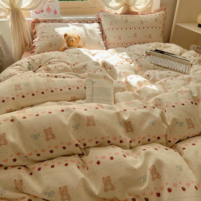 91家纺网 家纺一手货源 找家纺 韩巢家纺 2025新款针织双层纱花边款被套直播热销款四件套学生宿舍床单三件套-（提供卖家秀） 可爱熊