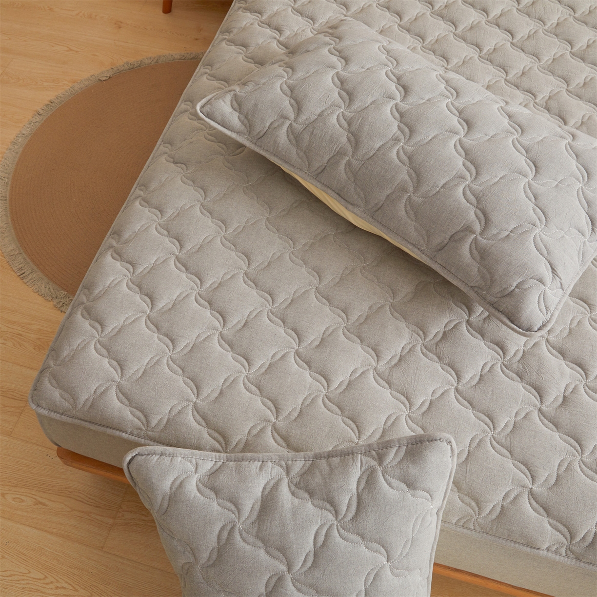 91家纺网 家纺一手货源 找家纺 多谷家纺 2026新款纯棉全棉色织水洗棉大豆夹棉床笠三件套 安娜灰