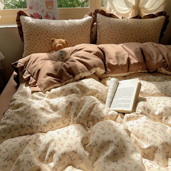 91家纺网 家纺一手货源 找家纺 韩巢家纺 2025新款针织双层纱花边款被套直播热销款四件套学生宿舍床单三件套-（提供卖家秀） 问秋黄