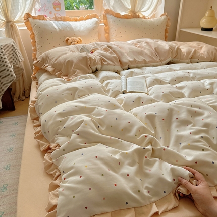 韩巢家纺 2025新款针织双层纱花边款被套直播热销款四件套学生宿舍床单三件套-（提供卖家秀） 奶油波点米