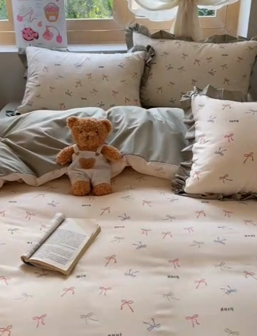 91家纺网 家纺一手货源 找家纺 韩巢家纺 2025新款针织双层纱花边款被套直播热销款四件套学生宿舍床单三件套-（提供卖家秀） 彩色蝴蝶绩