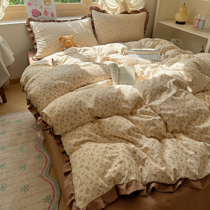 91家纺网 家纺一手货源 找家纺 韩巢家纺 2025新款针织双层纱花边款被套直播热销款四件套学生宿舍床单三件套-（提供卖家秀） 问秋黄