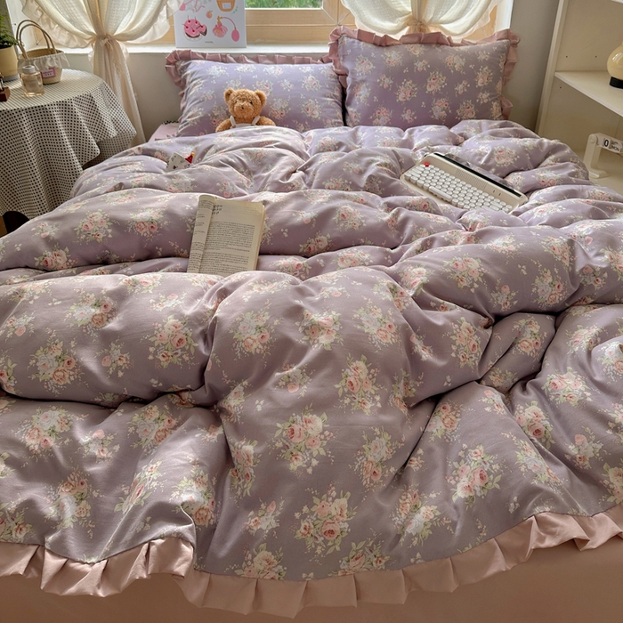 91家纺网 家纺一手货源 找家纺 韩巢家纺 2025新款针织双层纱花边款被套直播热销款四件套学生宿舍床单三件套-（提供卖家秀） 悠然紫