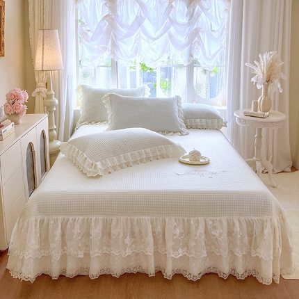 乐朵家居 加微信询价 PE凉感软凉席三件套+可配同色系空调被 -蝴蝶夫人 白