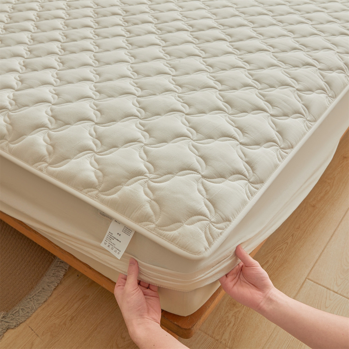 91家纺网 家纺一手货源 找家纺 多谷家纺 2026新款纯棉全棉色织水洗棉大豆夹棉床笠三件套 奶昔白