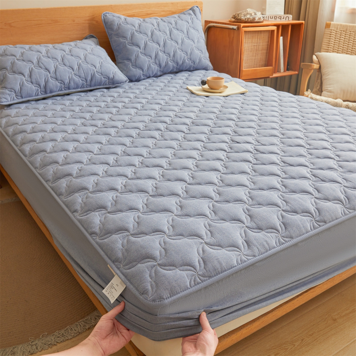 91家纺网 家纺一手货源 找家纺 多谷家纺 2026新款纯棉全棉色织水洗棉大豆夹棉床笠三件套浅牛仔蓝