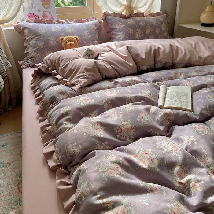 91家纺网 家纺一手货源 找家纺 韩巢家纺 2025新款针织双层纱花边款被套直播热销款四件套学生宿舍床单三件套-（提供卖家秀） 悠然紫