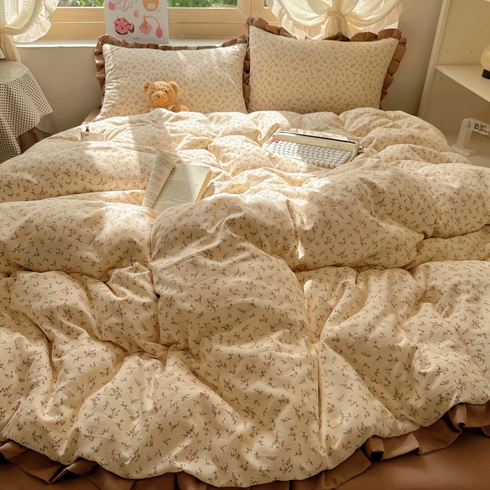 91家纺网 家纺一手货源 找家纺 韩巢家纺 2025新款针织双层纱花边款被套直播热销款四件套学生宿舍床单三件套-（提供卖家秀） 问秋黄