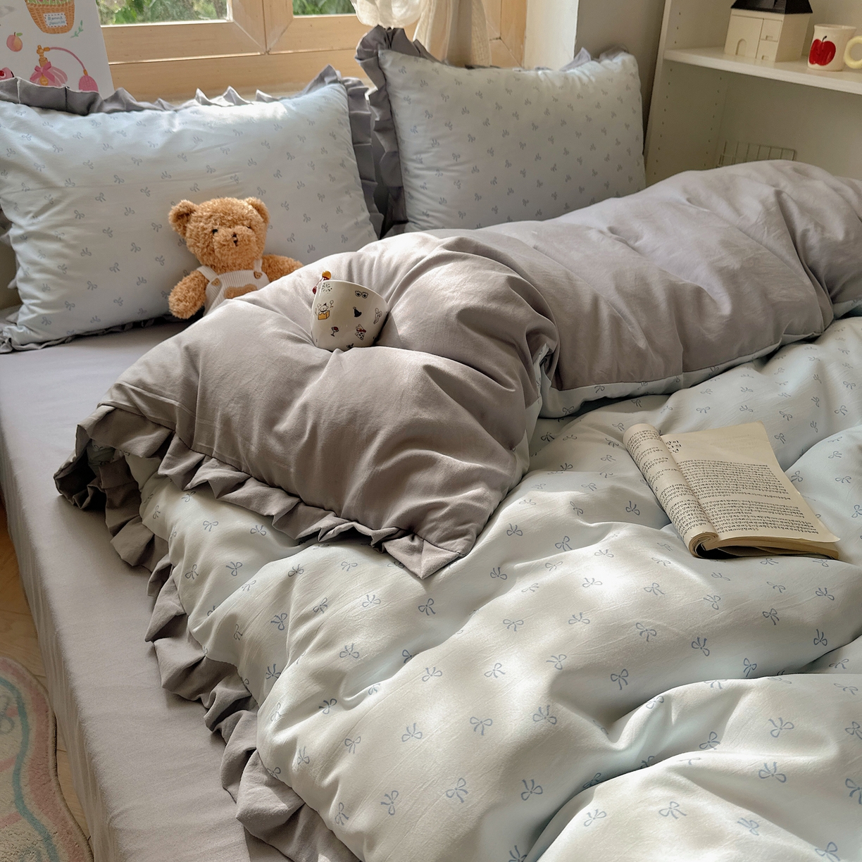 91家纺网 家纺一手货源 找家纺 韩巢家纺 2025新款针织双层纱花边款被套直播热销款四件套学生宿舍床单三件套-（提供卖家秀） 可爱多二