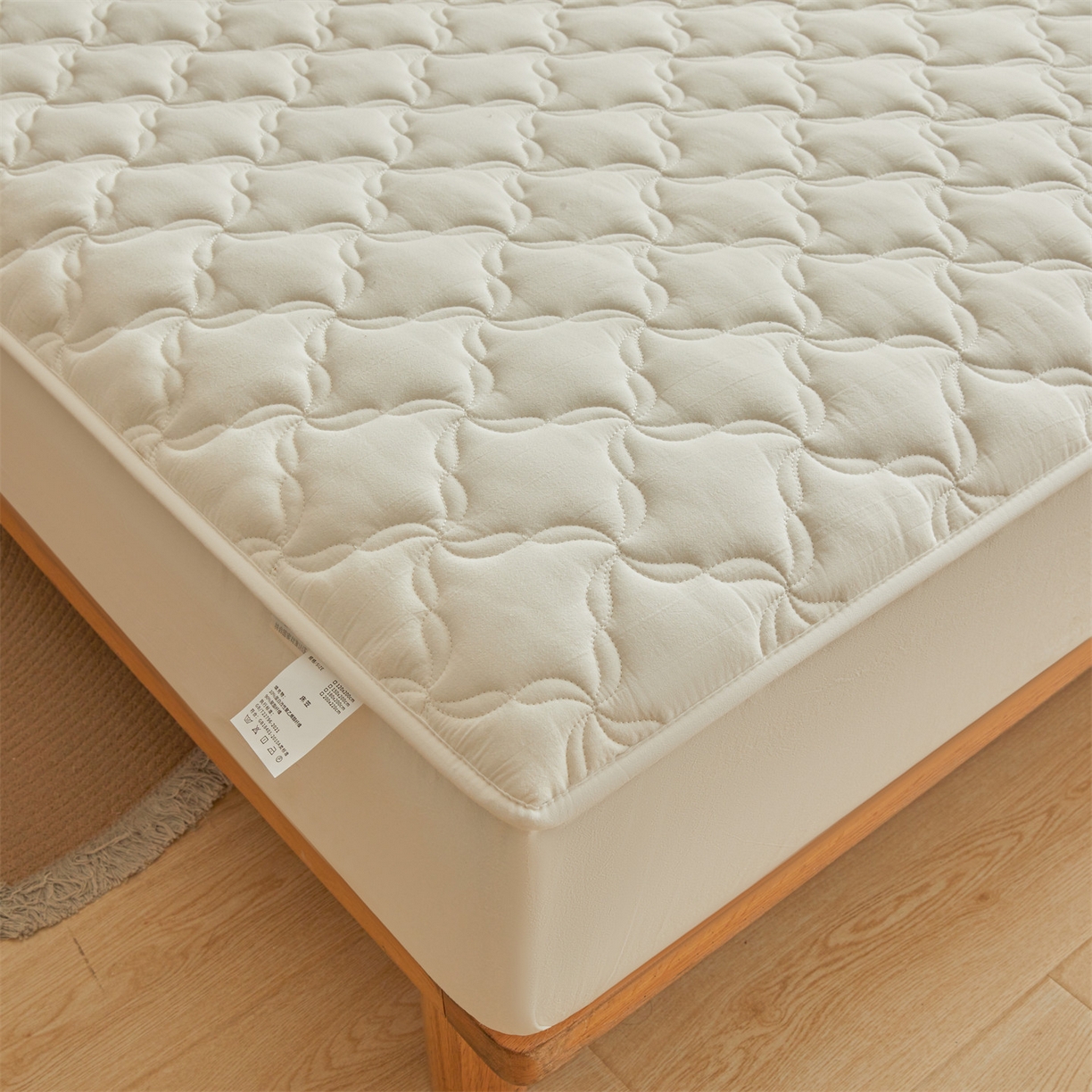 91家纺网 家纺一手货源 找家纺 多谷家纺 2026新款纯棉全棉色织水洗棉大豆夹棉床笠三件套 奶昔白