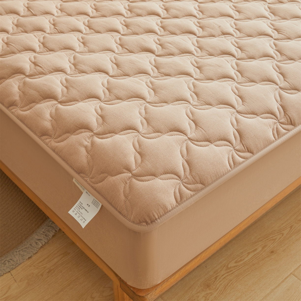 91家纺网 家纺一手货源 找家纺 多谷家纺 2026新款纯棉全棉色织水洗棉大豆夹棉床笠三件套 卡其