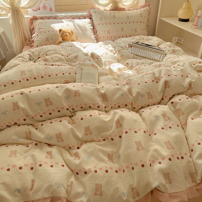 91家纺网 家纺一手货源 找家纺 韩巢家纺 2025新款针织双层纱花边款被套直播热销款四件套学生宿舍床单三件套-（提供卖家秀） 可爱熊