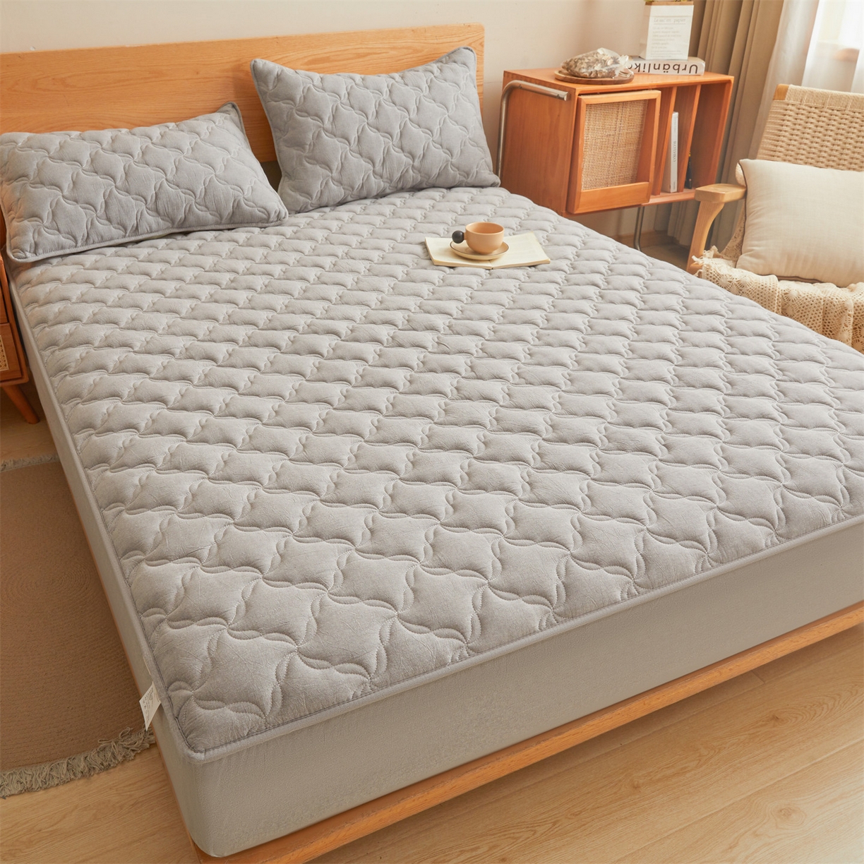 91家纺网 家纺一手货源 找家纺 多谷家纺 2026新款纯棉全棉色织水洗棉大豆夹棉床笠三件套 安娜灰