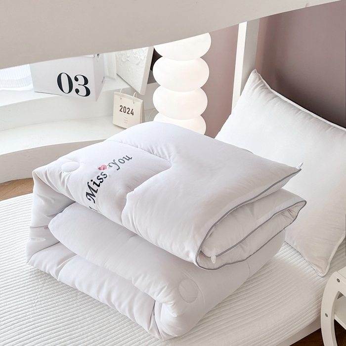 91家纺网 家纺一手货源 找家纺 （总）招财狼家纺 2025新款学生大礼包三件套被子床垫枕芯