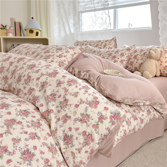 91家纺网 家纺一手货源 找家纺 优品阁 2025新款云感皱皱纱四件套 蔷薇花园