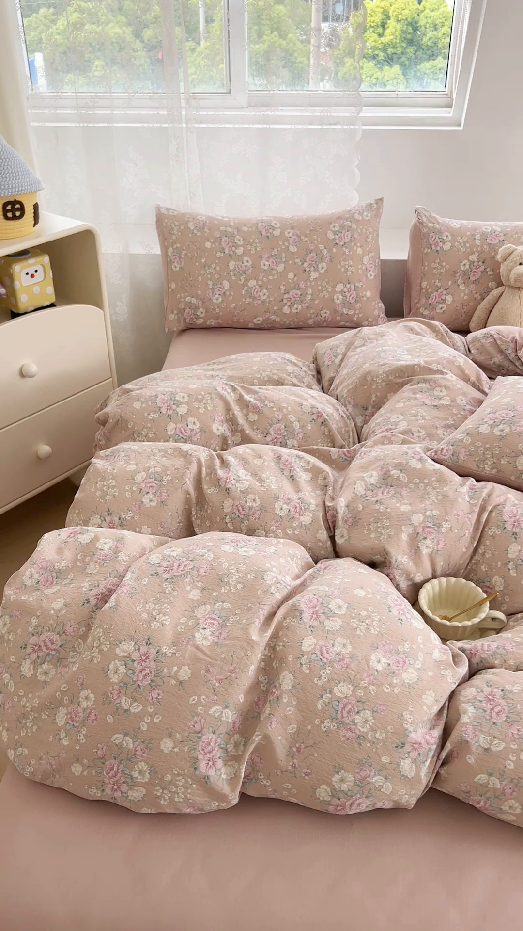 91家纺网 家纺一手货源 找家纺 优品阁 2025新款云感皱皱纱四件套 花样年华