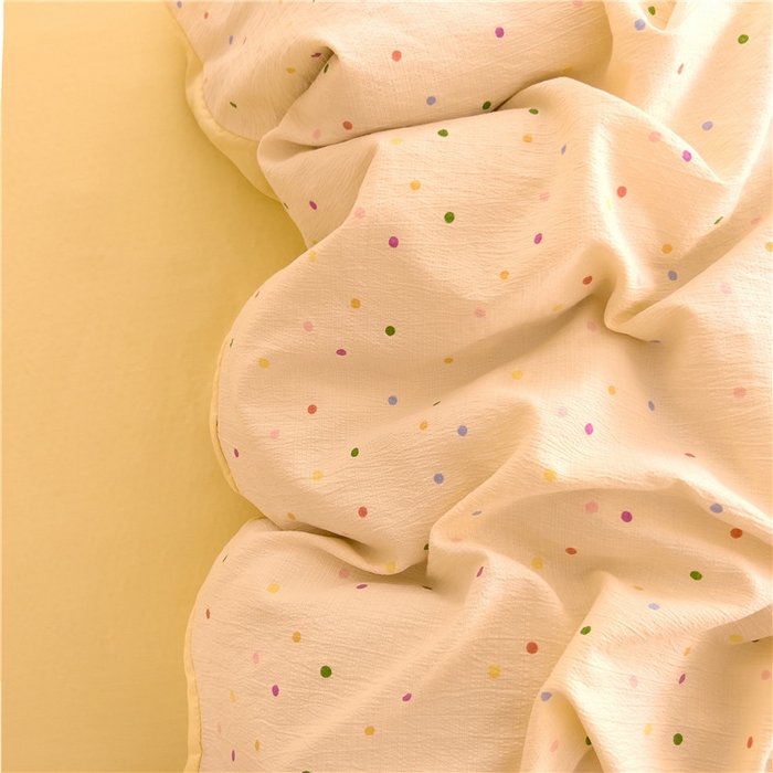 91家纺网 家纺一手货源 找家纺 优品阁 2025新款云感皱皱纱四件套 彩色波点