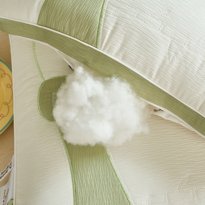 91家纺网 家纺一手货源 找家纺 晚儿 2025新款酣睡熊护颈枕 枕头枕芯 酣睡熊-绿 48x74cm/对