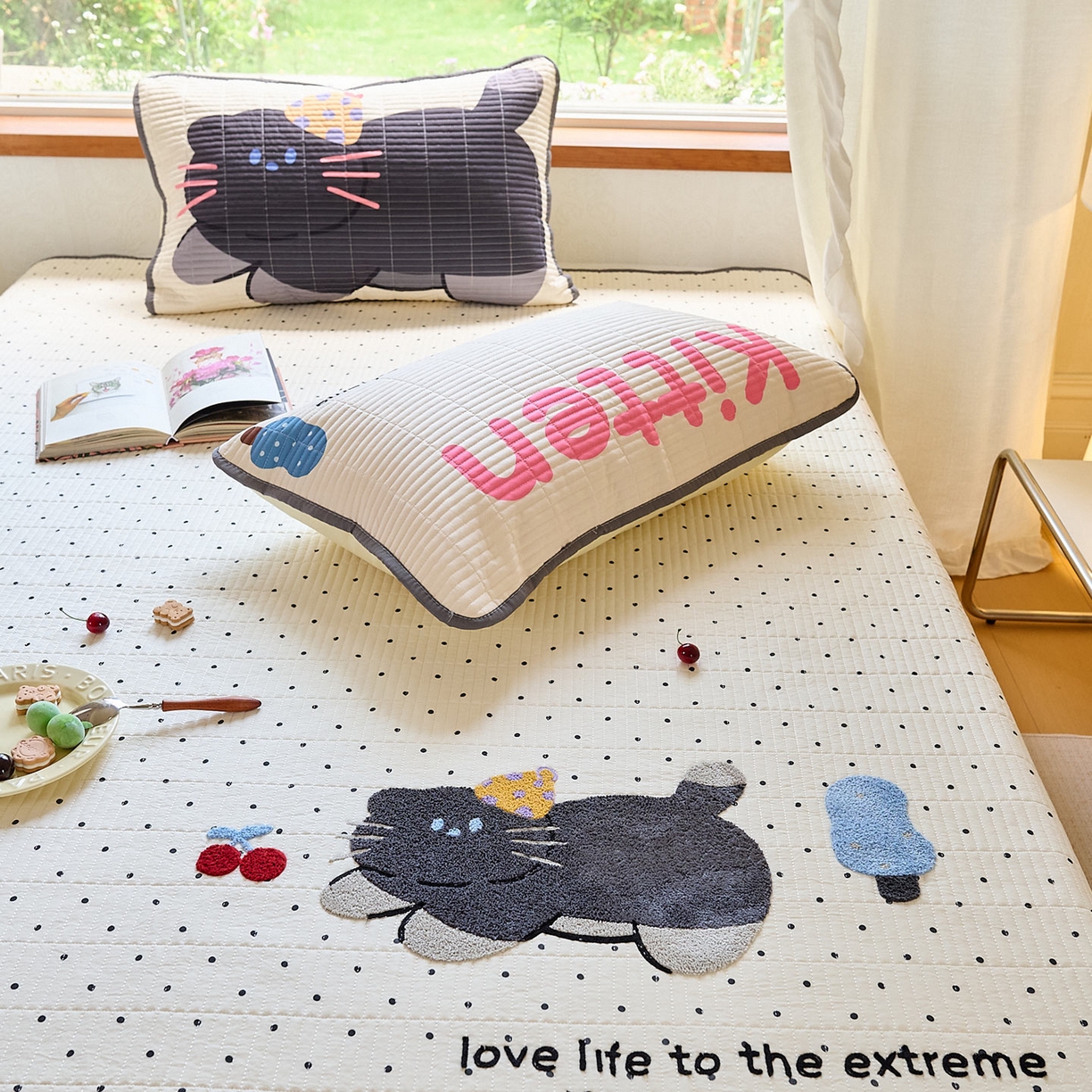 91家纺网 家纺一手货源 找家纺 鑫喜莱家纺 2025新款毛巾绣云朵棉床盖三件套 胖猫