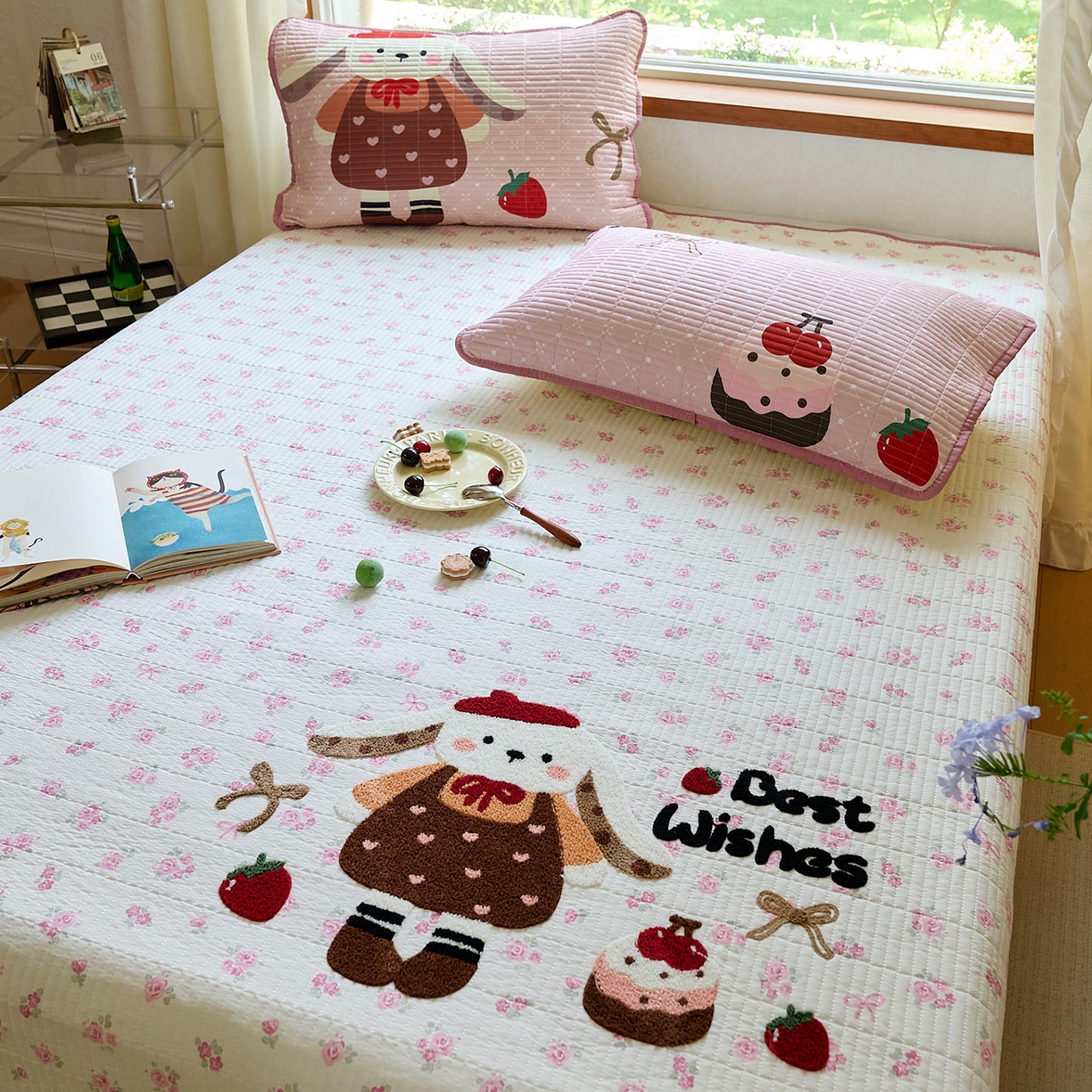 91家纺网 家纺一手货源 找家纺 鑫喜莱家纺 2025新款毛巾绣云朵棉床盖三件套 软萌垂耳兔