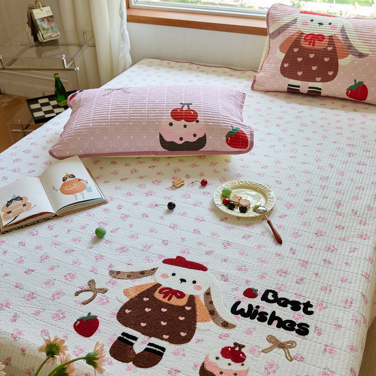 91家纺网 家纺一手货源 找家纺 鑫喜莱家纺 2025新款毛巾绣云朵棉床盖三件套 软萌垂耳兔