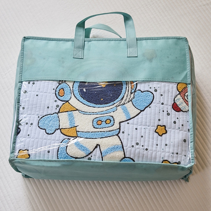 91家纺网 家纺一手货源 找家纺 鑫喜莱家纺 2025新款毛巾绣云朵棉床盖三件套 包装展示