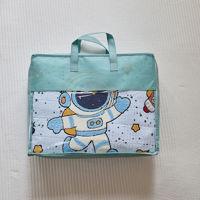 91家纺网 家纺一手货源 找家纺 鑫喜莱家纺 2025新款毛巾绣云朵棉床盖三件套 包装展示