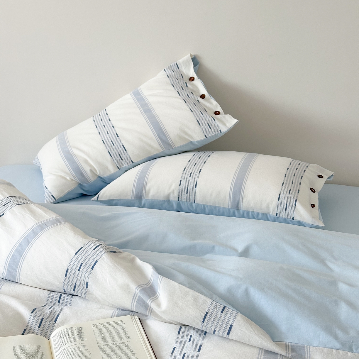 91家纺网 家纺一手货源 找家纺 曼布缇 2025新款全棉色织提花水洗棉四件套套件（券后控价268/288,308起） 格调-纯净蓝