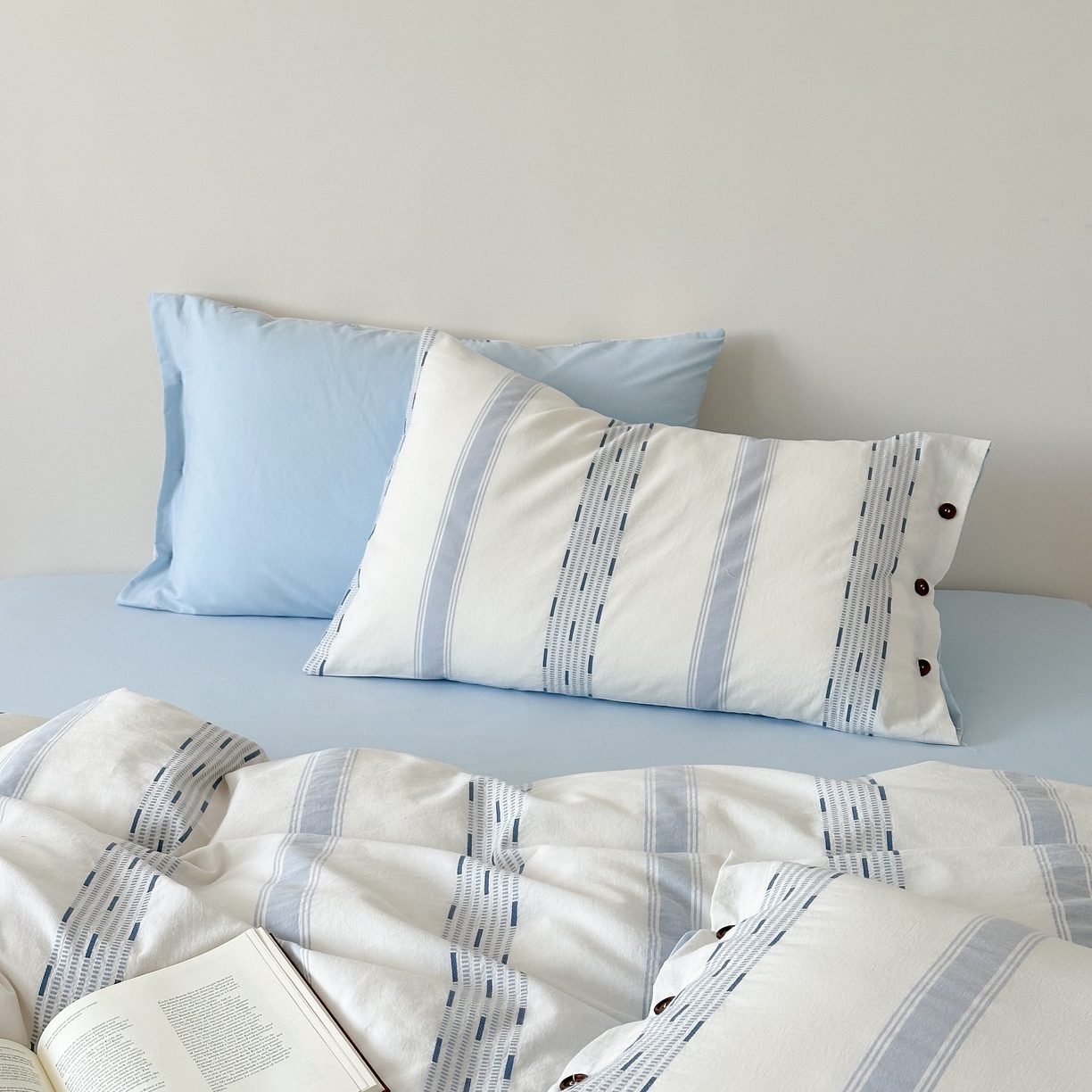 91家纺网 家纺一手货源 找家纺 曼布缇 2025新款全棉色织提花水洗棉四件套套件（券后控价268/288,308起） 格调-纯净蓝