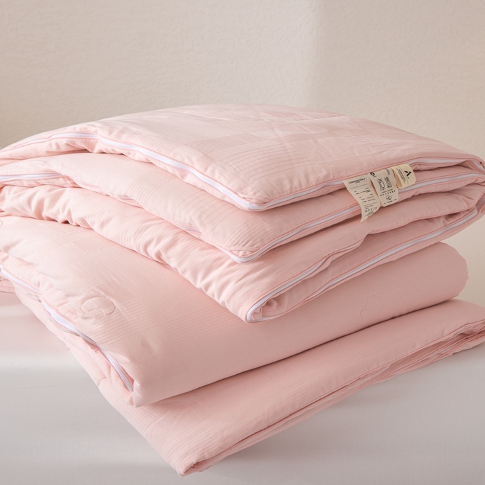 91家纺网 家纺一手货源 找家纺 鸣升家纺 2025新款全棉被子母被被子被芯四季款 菽菽木兰-粉