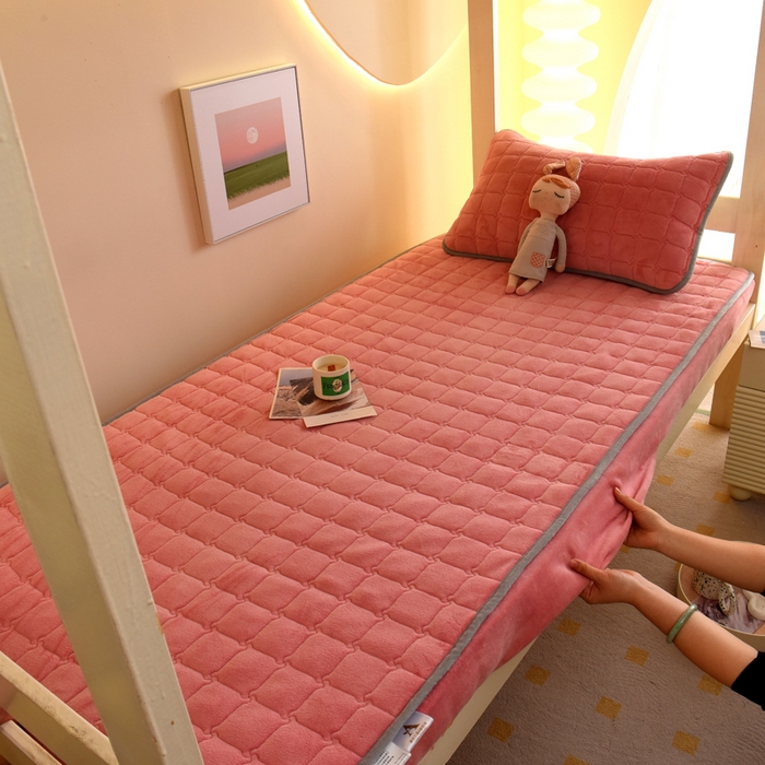 91家纺网 家纺一手货源 找家纺 （总）水妙家纺 2024新款加厚200克A类牛奶绒夹棉床笠纯色素色大学生宿舍床垫保护套学生上下铺