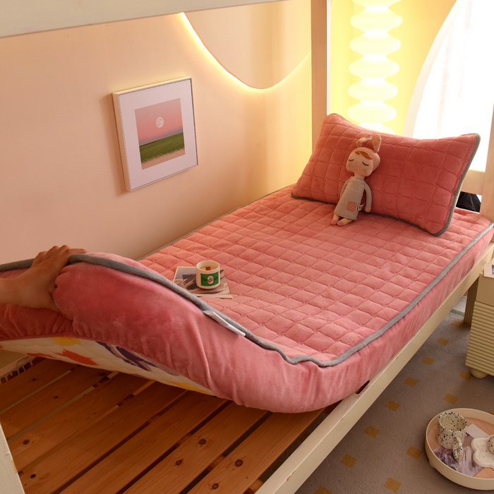 91家纺网 家纺一手货源 找家纺 （总）水妙家纺 2024新款加厚200克A类牛奶绒夹棉床笠纯色素色大学生宿舍床垫保护套学生上下铺