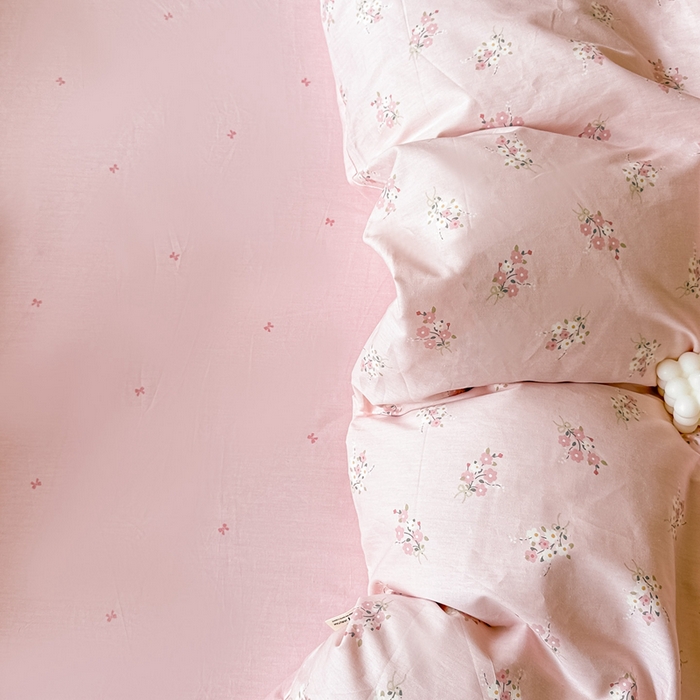 91家纺网 家纺一手货源 找家纺 芙绣家纺 2025新款A类全棉小清新印花单被套单枕套学生单品系列 满园春色