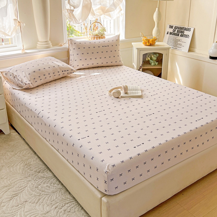 91家纺网 家纺一手货源 找家纺 朵朵家纺 2025新款超柔水洗棉云感印花单床笠床垫保护套床笠（床垫保护套可定制尺寸 ）-场景三 蝴蝶结