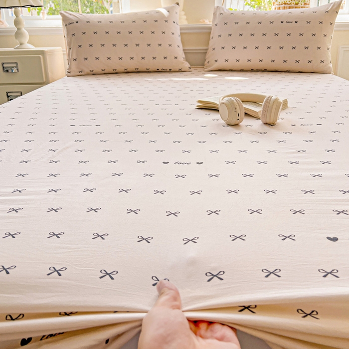 91家纺网 家纺一手货源 找家纺 朵朵家纺 2025新款超柔水洗棉云感印花单床笠床垫保护套床笠（床垫保护套可定制尺寸 ）-场景三 蝴蝶结