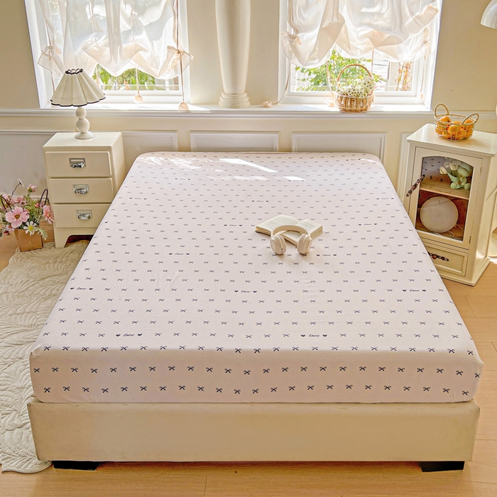 91家纺网 家纺一手货源 找家纺 朵朵家纺 2025新款超柔水洗棉云感印花单床笠床垫保护套床笠（床垫保护套可定制尺寸 ）-场景三 蝴蝶结