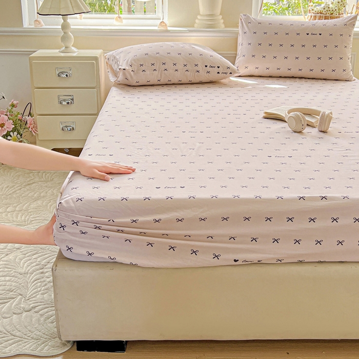 91家纺网 家纺一手货源 找家纺 朵朵家纺 2025新款超柔水洗棉云感印花单床笠床垫保护套床笠（床垫保护套可定制尺寸 ）-场景三 蝴蝶结