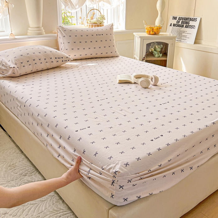 91家纺网 家纺一手货源 找家纺 朵朵家纺 2025新款超柔水洗棉云感印花单床笠床垫保护套床笠（床垫保护套可定制尺寸 ）-场景三 蝴蝶结