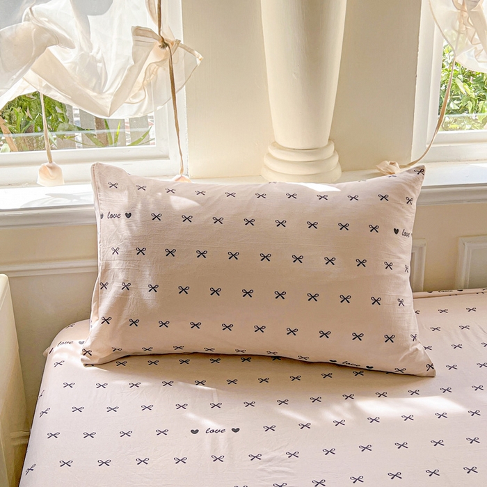 91家纺网 家纺一手货源 找家纺 朵朵家纺 2025新款超柔水洗棉云感印花单床笠床垫保护套床笠（床垫保护套可定制尺寸 ）-场景三 蝴蝶结