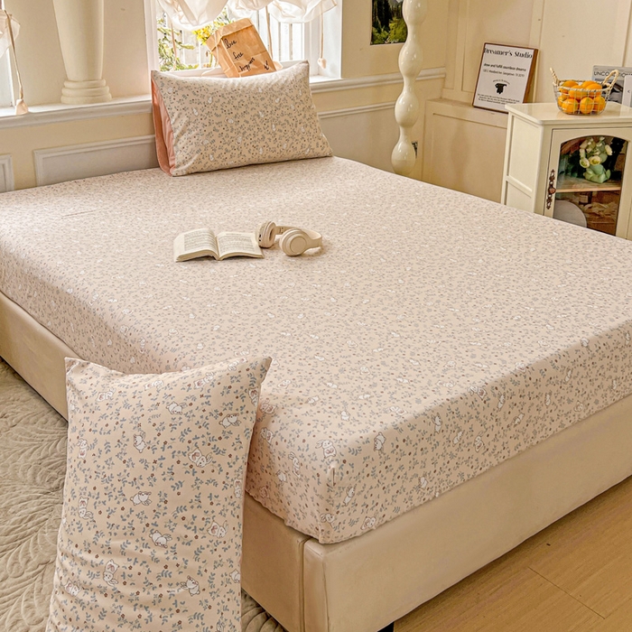 朵朵家纺 2025新款超柔水洗棉云感印花单床笠床垫保护套床笠（床垫保护套可定制尺寸 ）-场景三 花丛兔